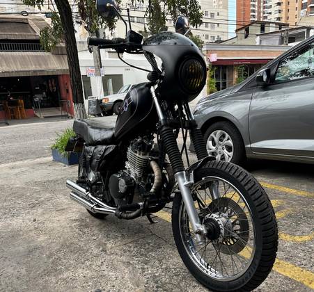 SUZUKI INTRUDER 250 